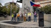 Протест в Праге против ношения масок
